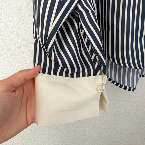 Evereve Julia Stripe Satin Shirt Medium - Picture 5 of 7
